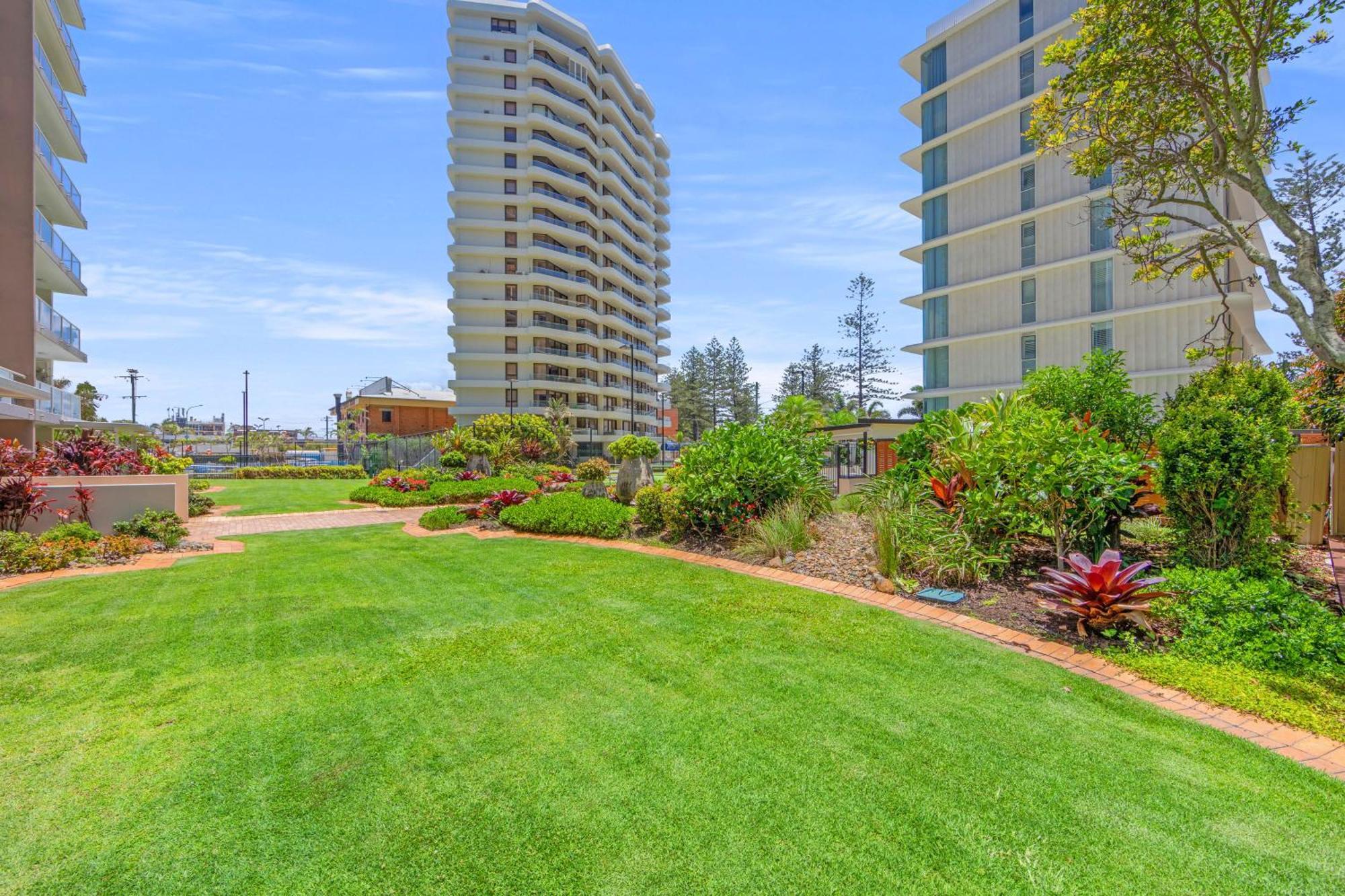 Burleigh Beach Tower Gold Coast Esterno foto