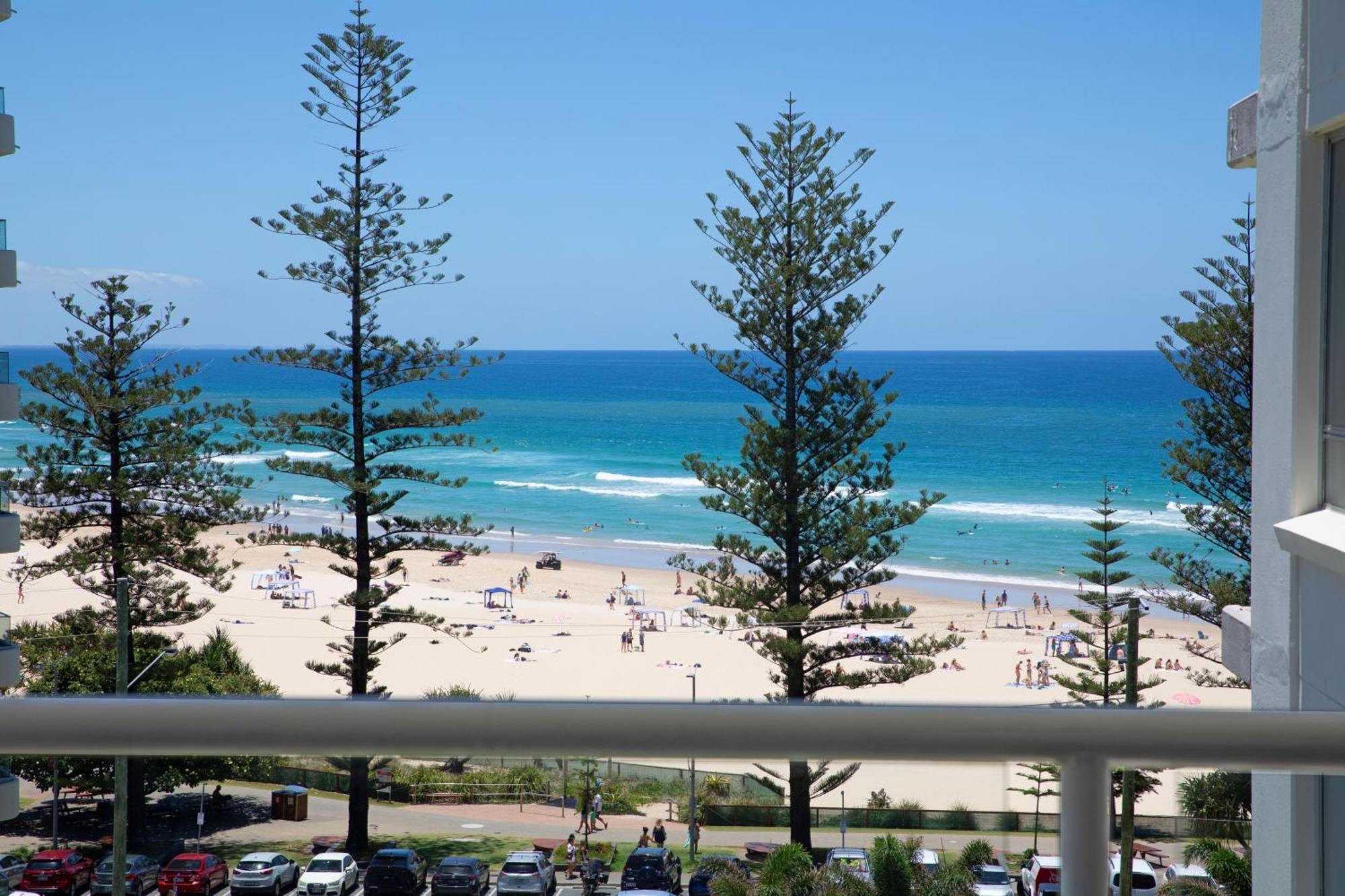 Burleigh Beach Tower Gold Coast Esterno foto