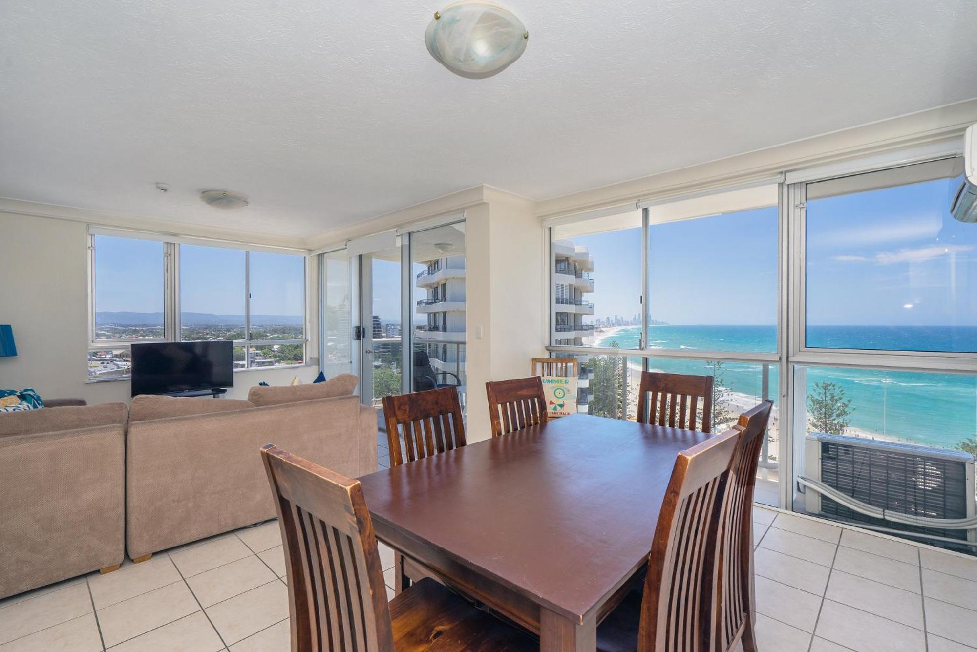 Burleigh Beach Tower Gold Coast Camera foto